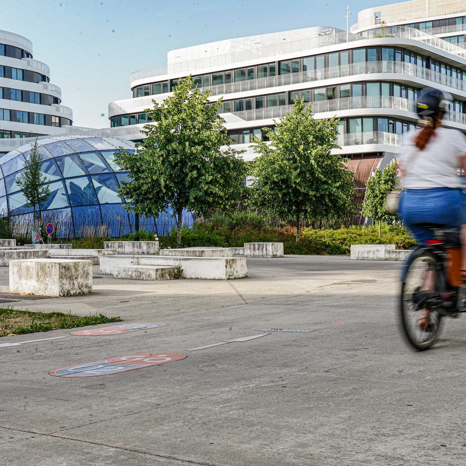 Cycliste sur la GO 02 à St Serge